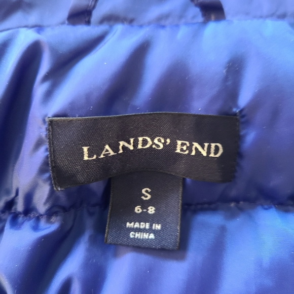 Lands end women's puffer vest size small - Picture 3 of 3